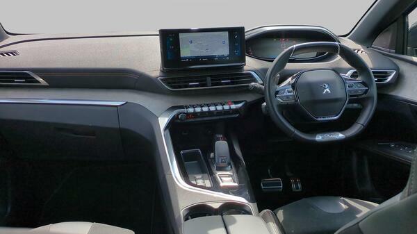 Peugeot 3008 1.2 Puretech Active Premium Grey #40