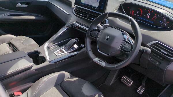 Peugeot 3008 1.2 Puretech Active Premium Grey #32