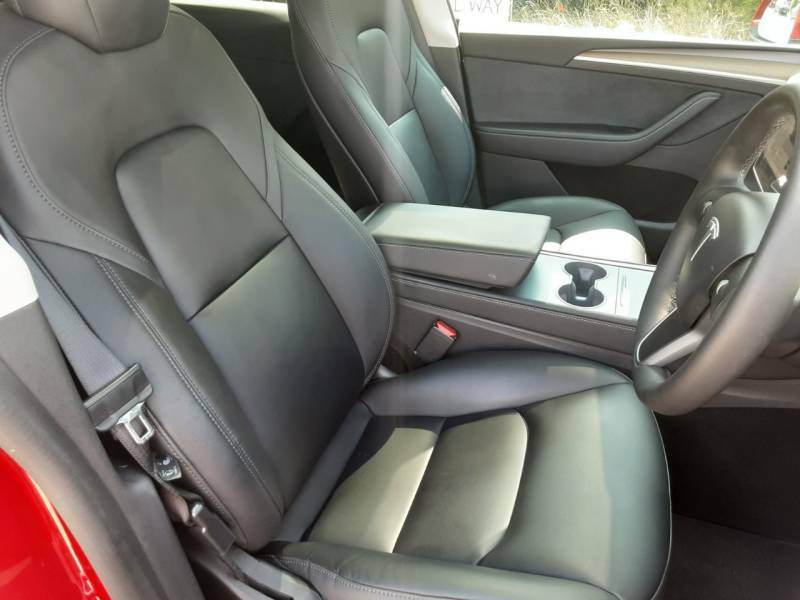 Tesla Model Y Long Range Awd Red #2