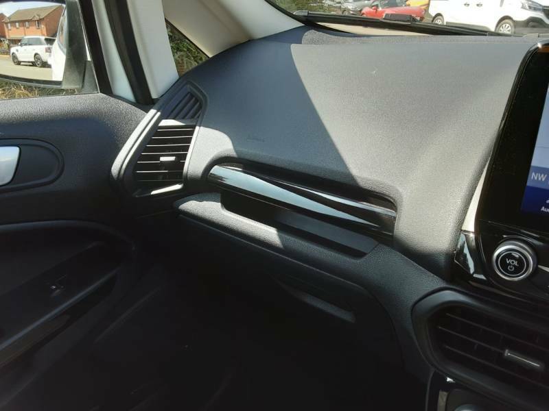 Ford Ecosport St-line White #16