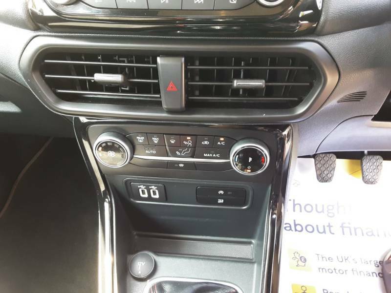Ford Ecosport St-line White #14
