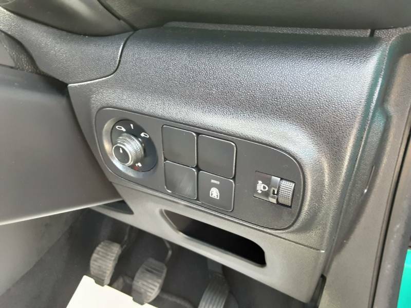 Citroen C3 1.5 Bluehdi Shine Plus White #10