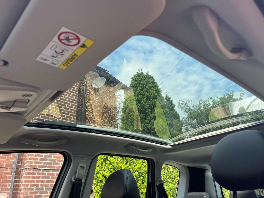 Citroen C3 Picasso 1.2 Puretech Platinum Euro 6 White #5