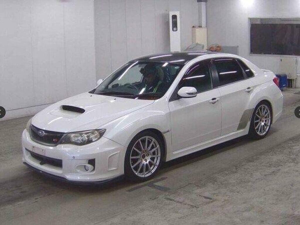 Subaru Impreza Ts Saloon White #3