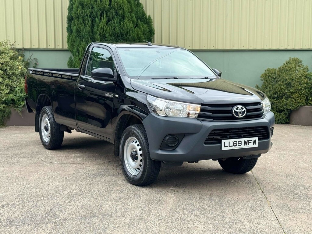 Toyota HILUX Hi-luxury Active D-4d 4Wd Single Cab 4Wd