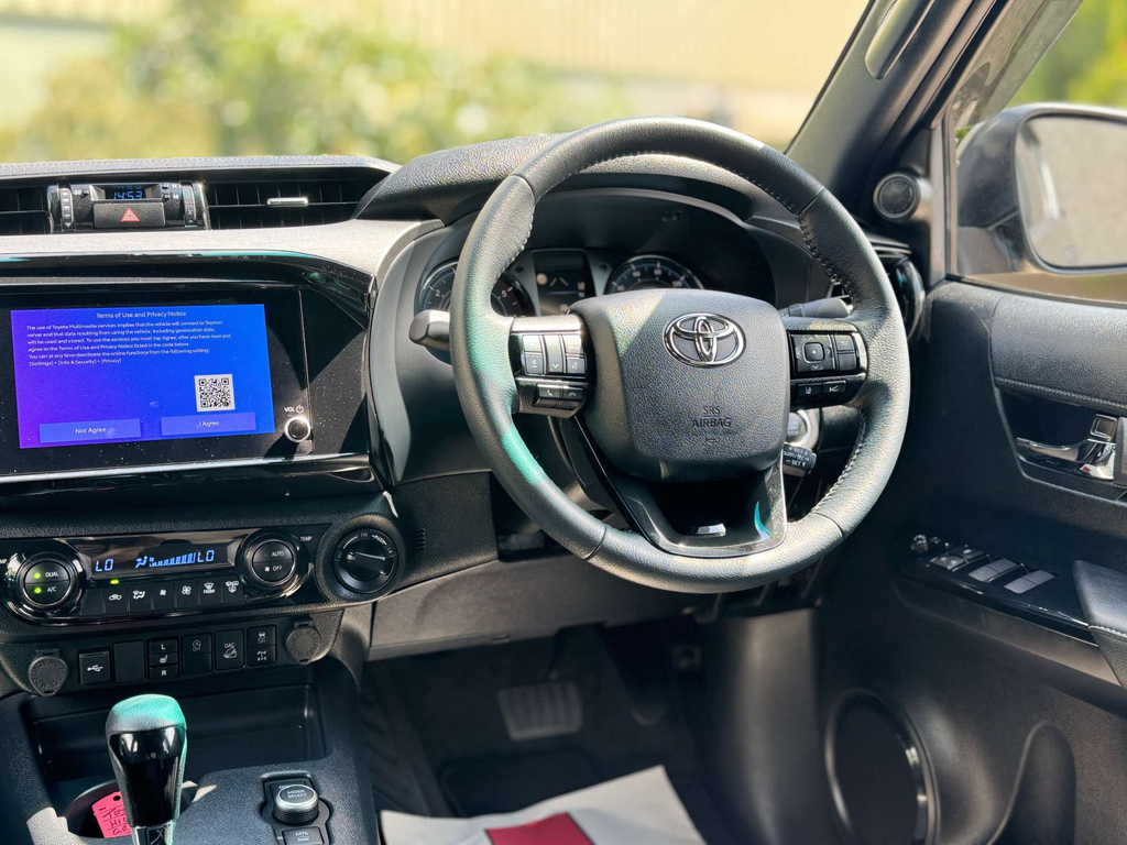 Toyota HILUX Invincible X Mhev 4Wd A 4Wd #2