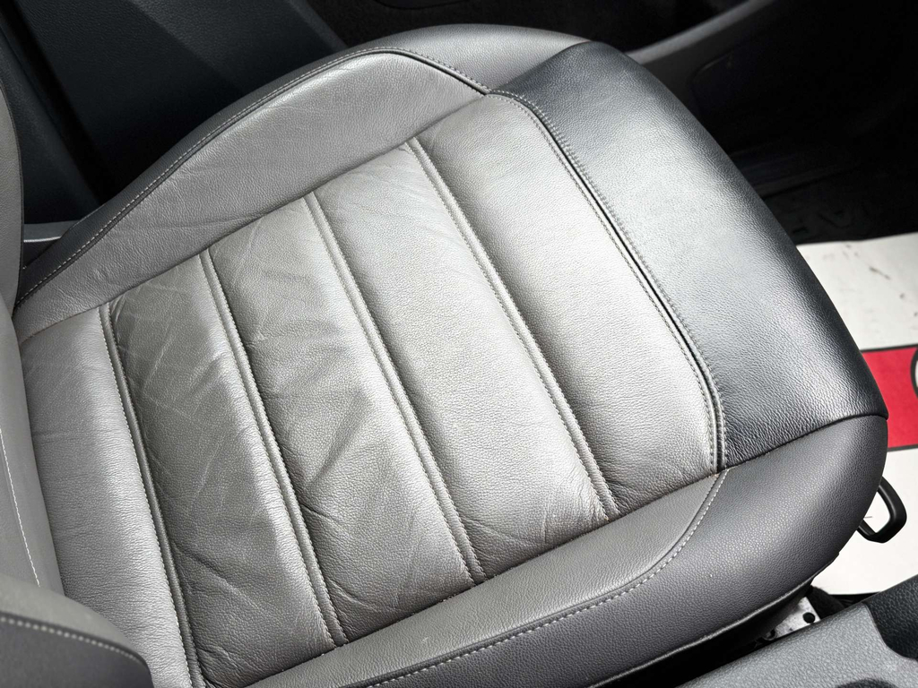 Volkswagen Amarok Silver #14