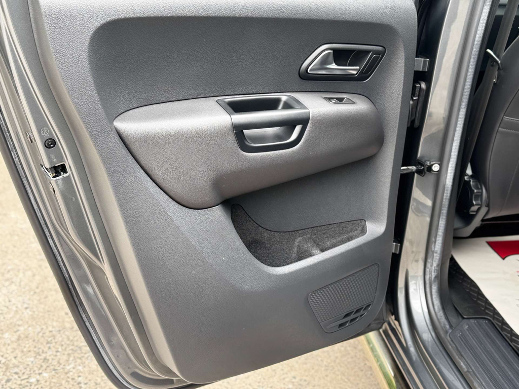 Volkswagen Amarok Silver #36