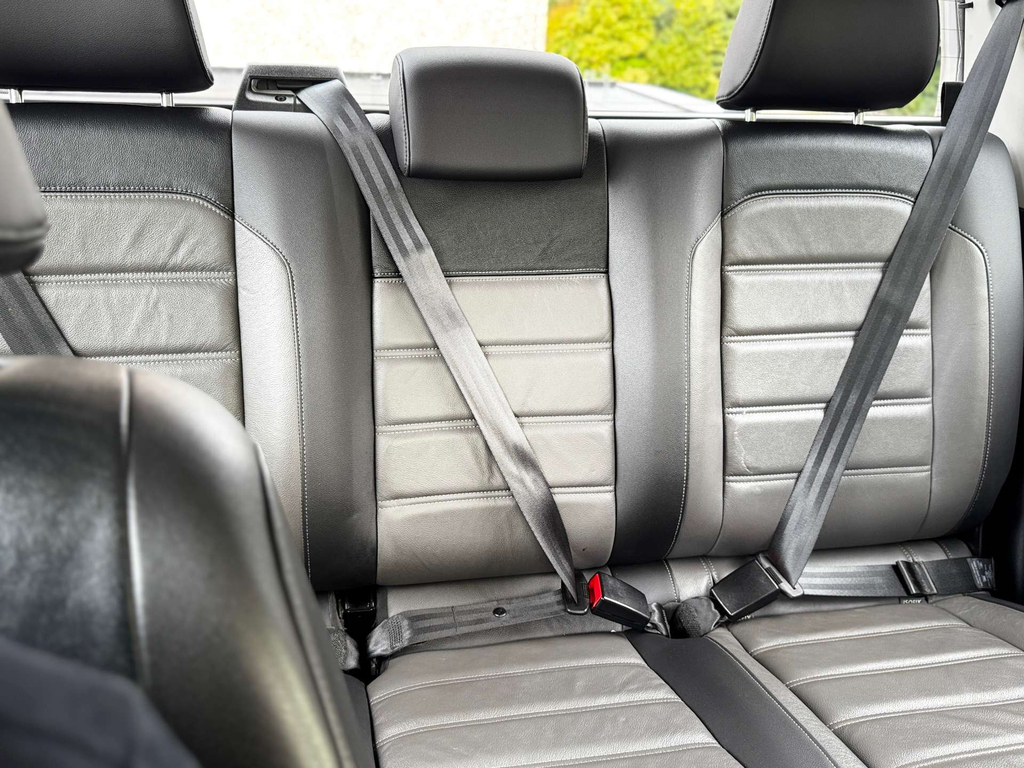 Volkswagen Amarok Silver #17