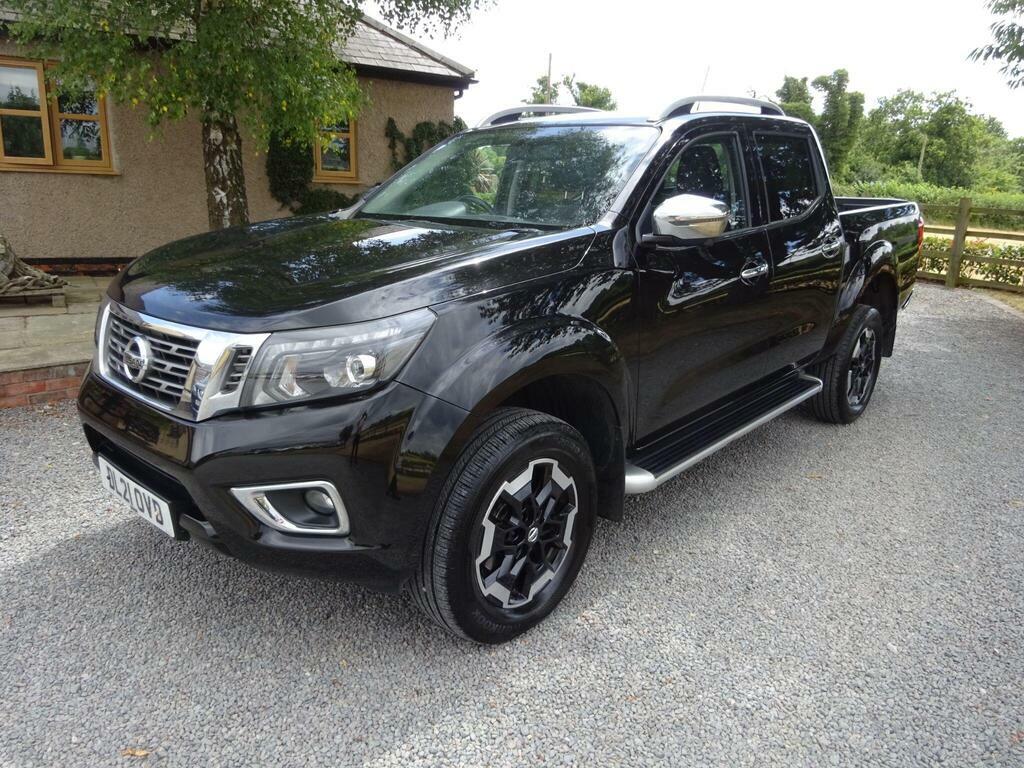 Nissan Navara 2.3 Dci Tekna 4Wd Euro 6 Black