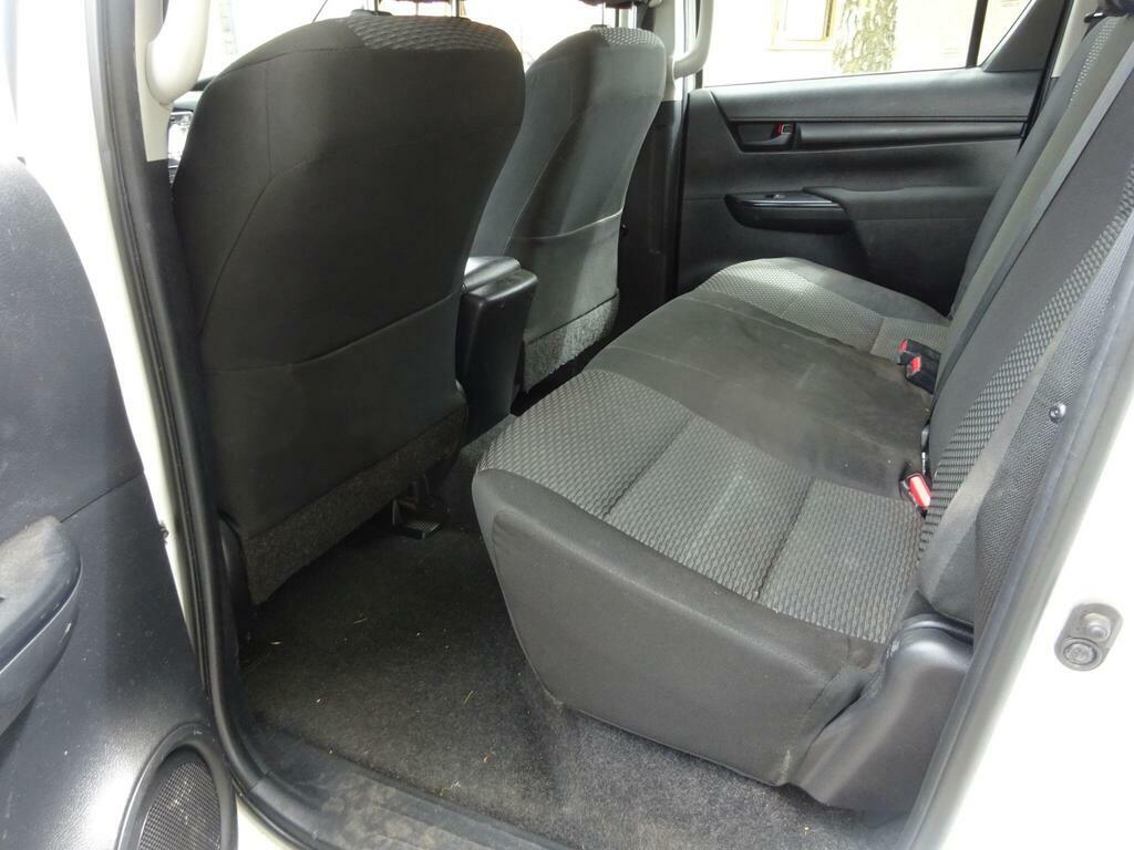 Toyota HILUX 3.0 D-4d Invincible X Pickup Double Cab Grey #9