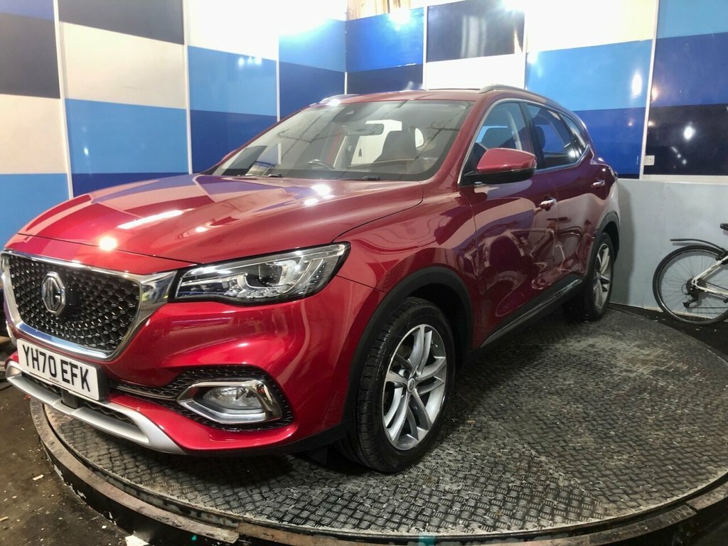 MG HS 1.5L Exclusive Red