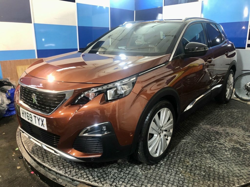 Peugeot 3008 1.5L Gt Line Premium Brown