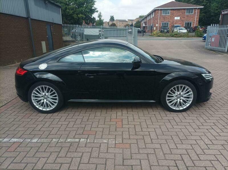 Audi TT 2.0 Tdi Ultra Sport Black #3