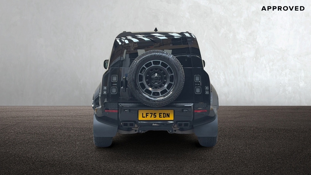 Land Rover Defender 110 P635 110 #6