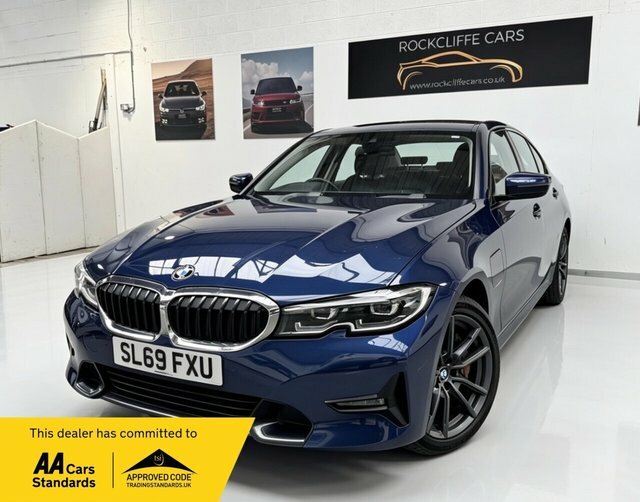 BMW 3 Series 330E 12Kwh Sport Pro Blue