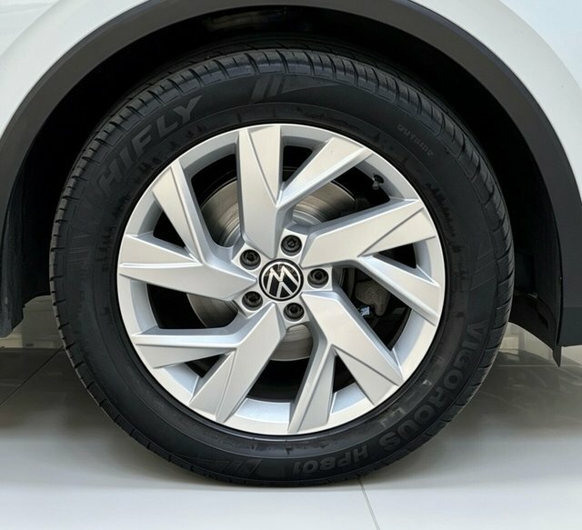 Volkswagen Tiguan Tdi Life Suv White #5
