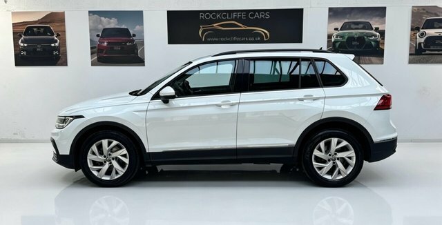 Volkswagen Tiguan Tdi Life Suv White #2