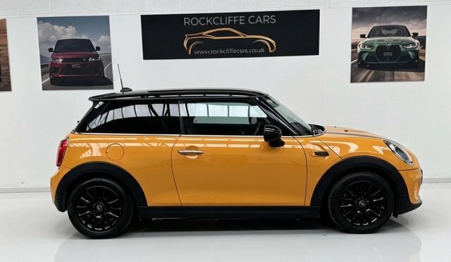 Mini Hatch Cooper Hatchback Orange