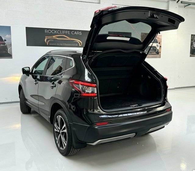 Nissan Qashqai Dig-t N-connecta Suv Black #5