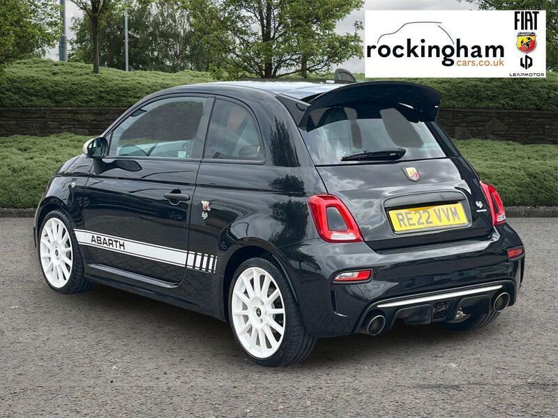 Abarth 695 Manual Black #5