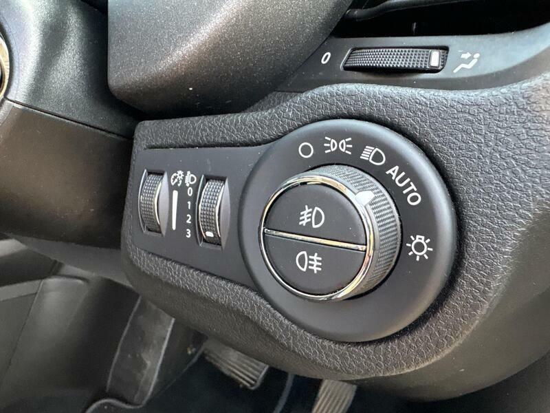 Fiat 500X Automatic White #5