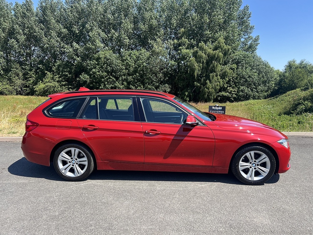 BMW 3 Series 318I Sport Red #3