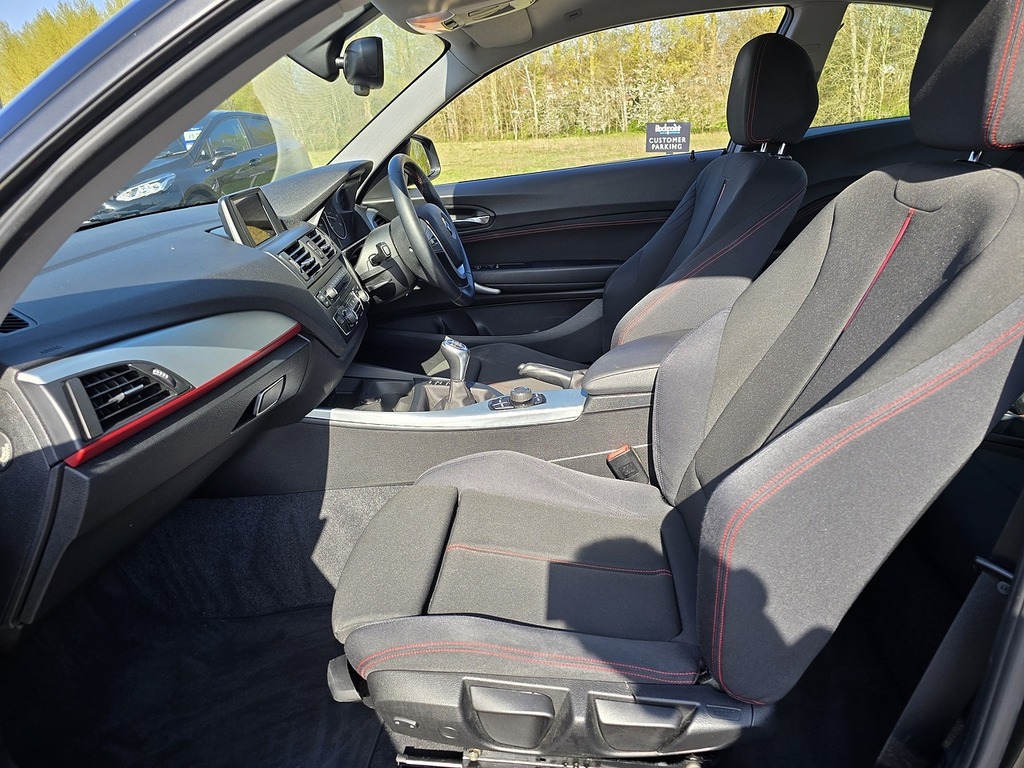 BMW 2 Series 220D Sport Black #4