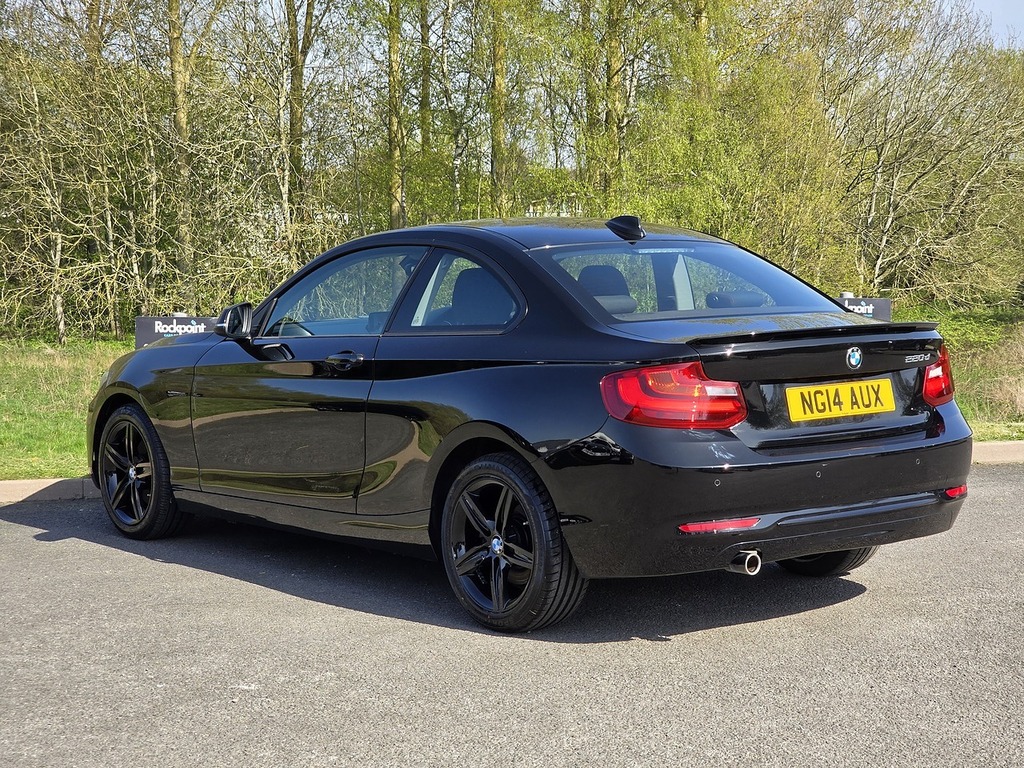 BMW 2 Series 220D Sport Black #2