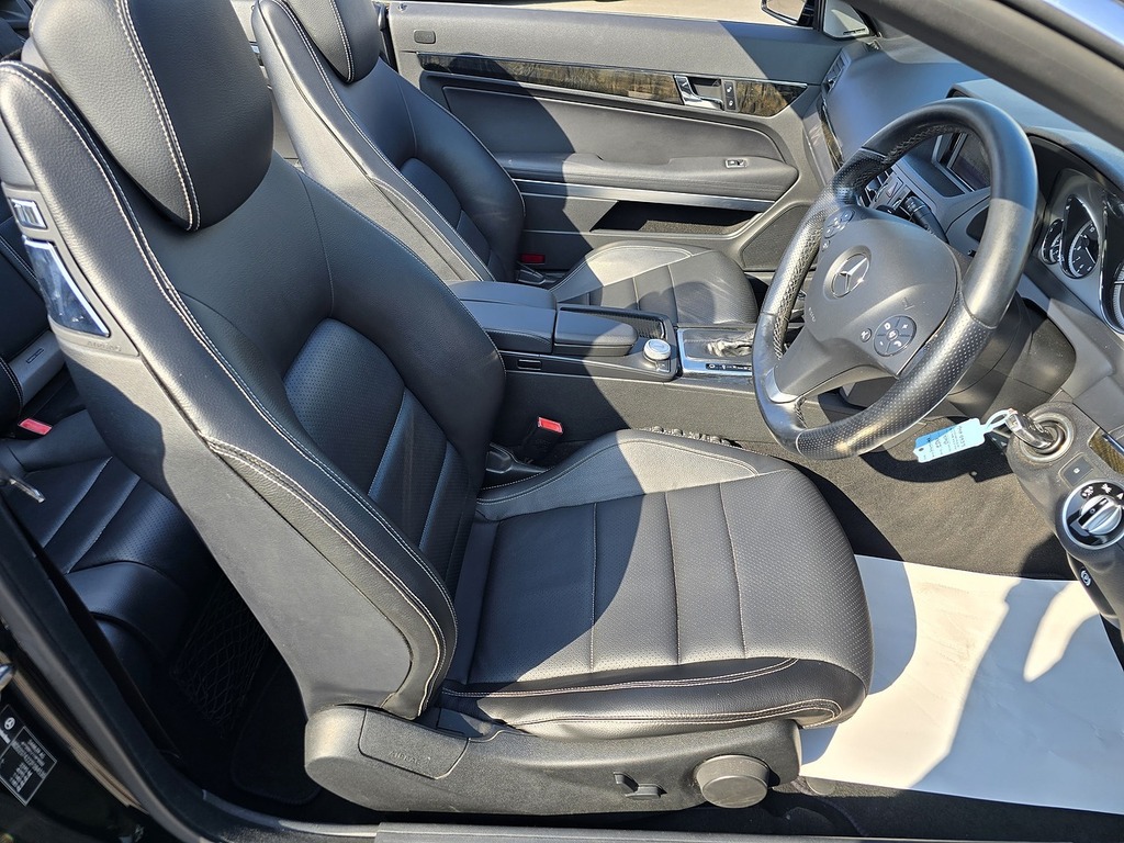 Mercedes-Benz E Class E350 Cdi V6 Blueefficiency Sport Black #4