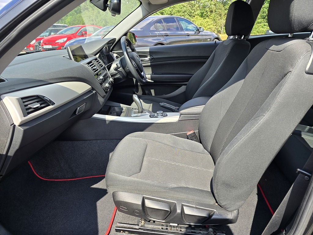 BMW 2 Series 218I Se Blue #4