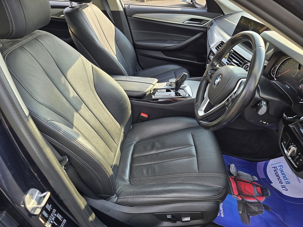 BMW 5 Series 520D Se Blue #3