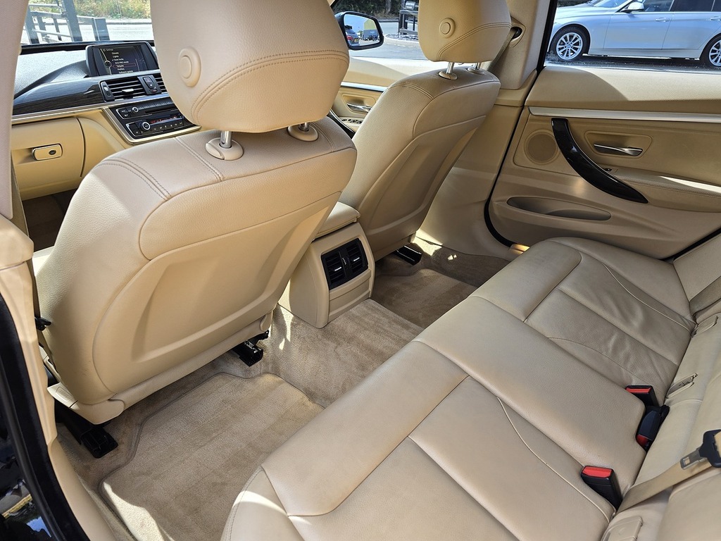BMW 3 Series Gran Turismo Hatchback White #24