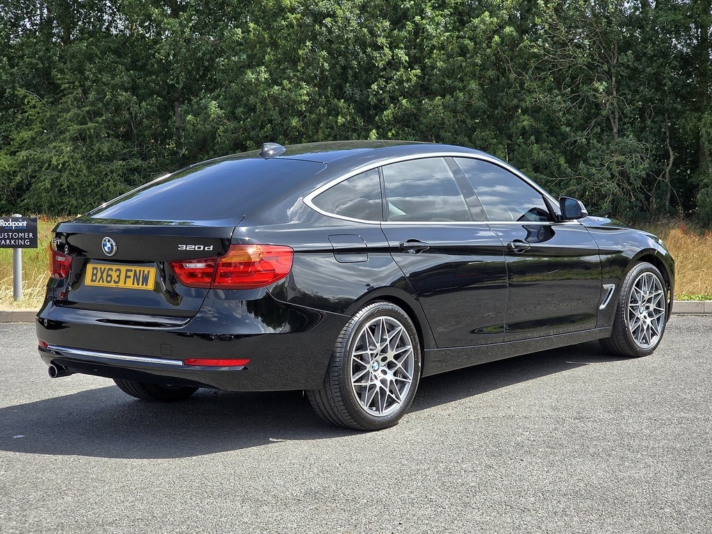 BMW 3 Series Gran Turismo Hatchback White #16