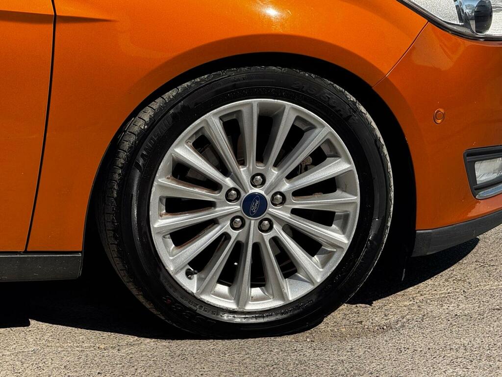 Ford Focus 1.5T Ecoboost Titanium X Euro 6 Ss GL66ZDH Orange #3