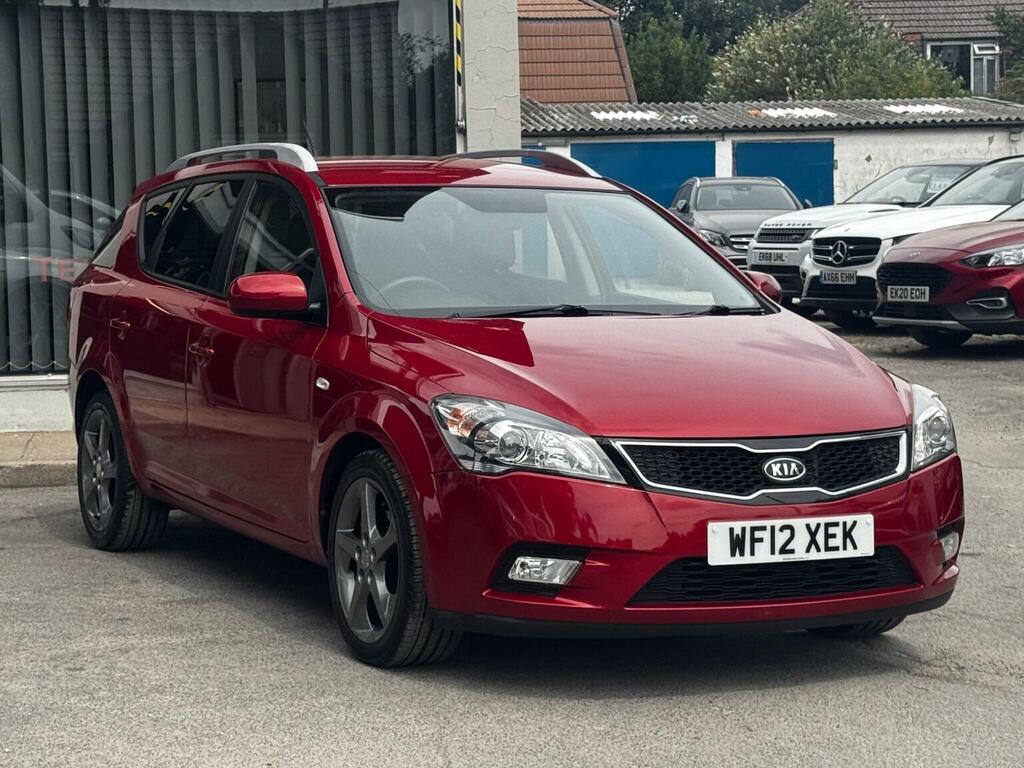 Kia Ceed 1.6 Crdi 3 Sports Wagon Euro 5 Red