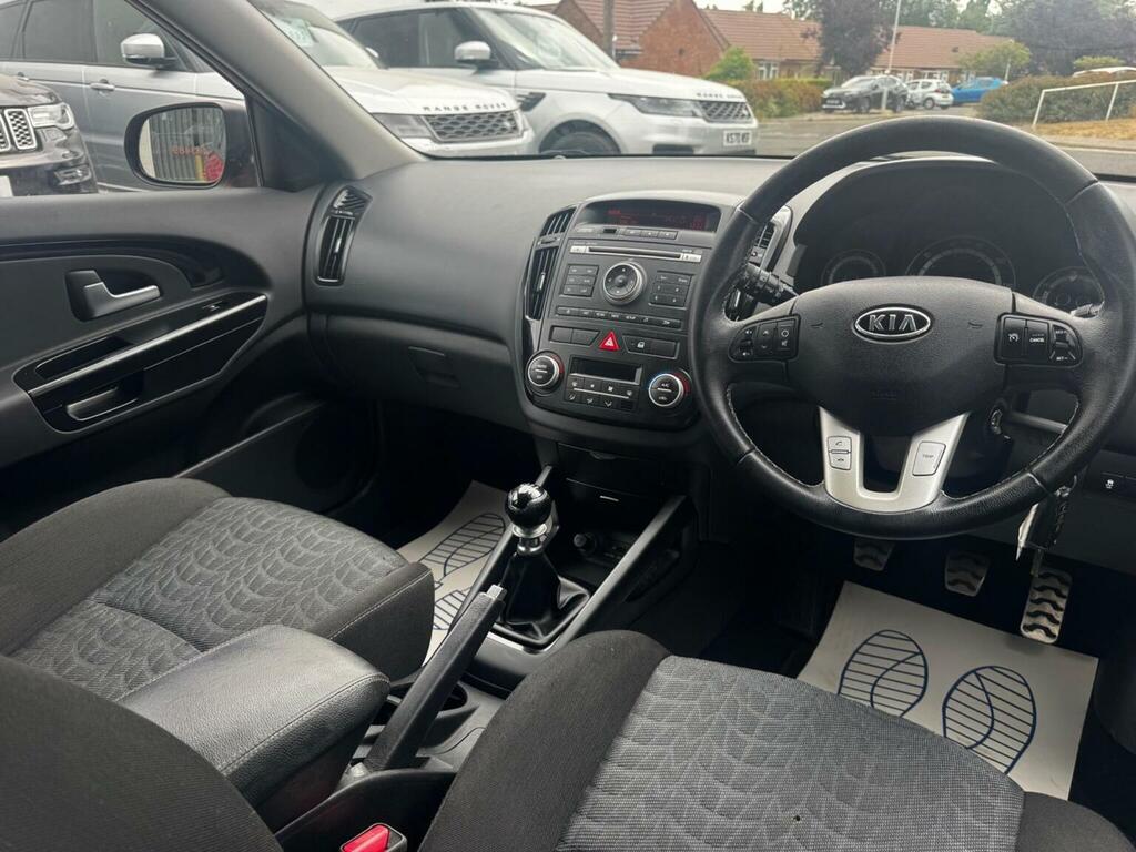 Kia Ceed 1.6 Crdi 4 Sportswagon Silver #16