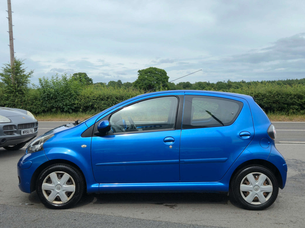 Toyota Aygo Blue Vvt-i #3