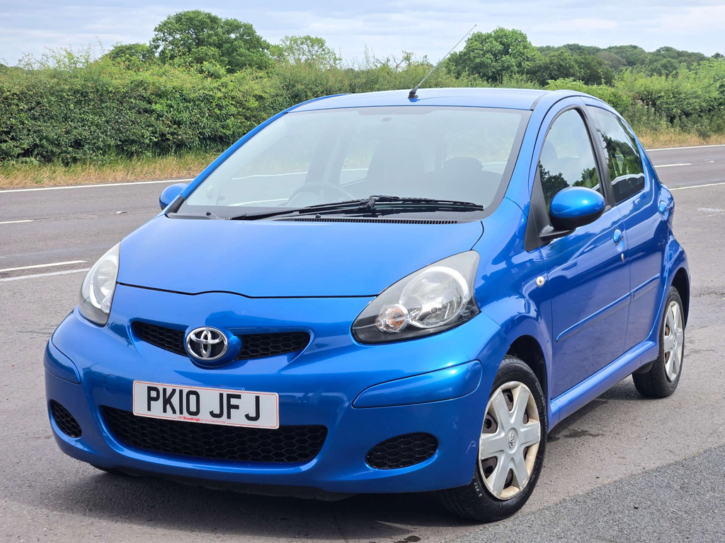 Toyota Aygo Blue Vvt-i