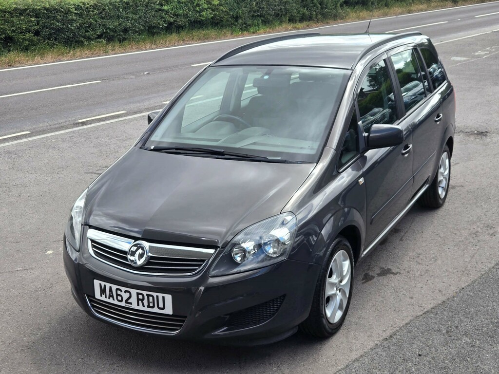 Vauxhall Zafira 16V Exclusiv Euro 5 Red #12