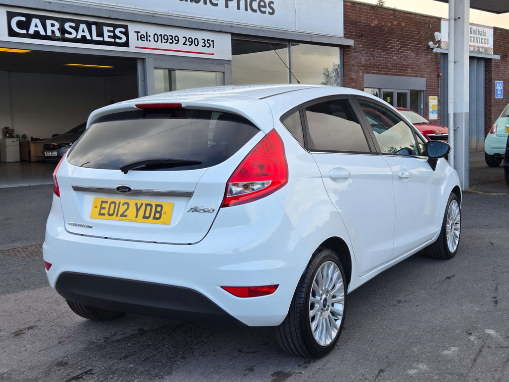 Ford Fiesta 1.4 Zetec Hatchback 133 G Km 94 Black #7