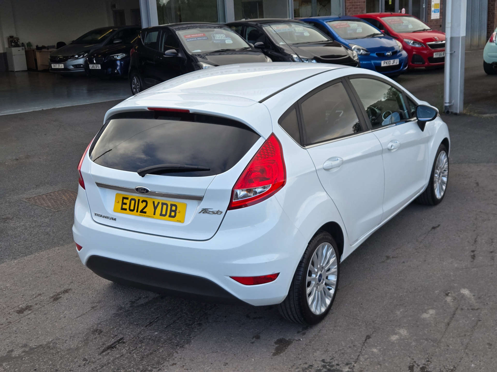 Ford Fiesta 1.4 Zetec Hatchback 133 G Km 94 Black #15