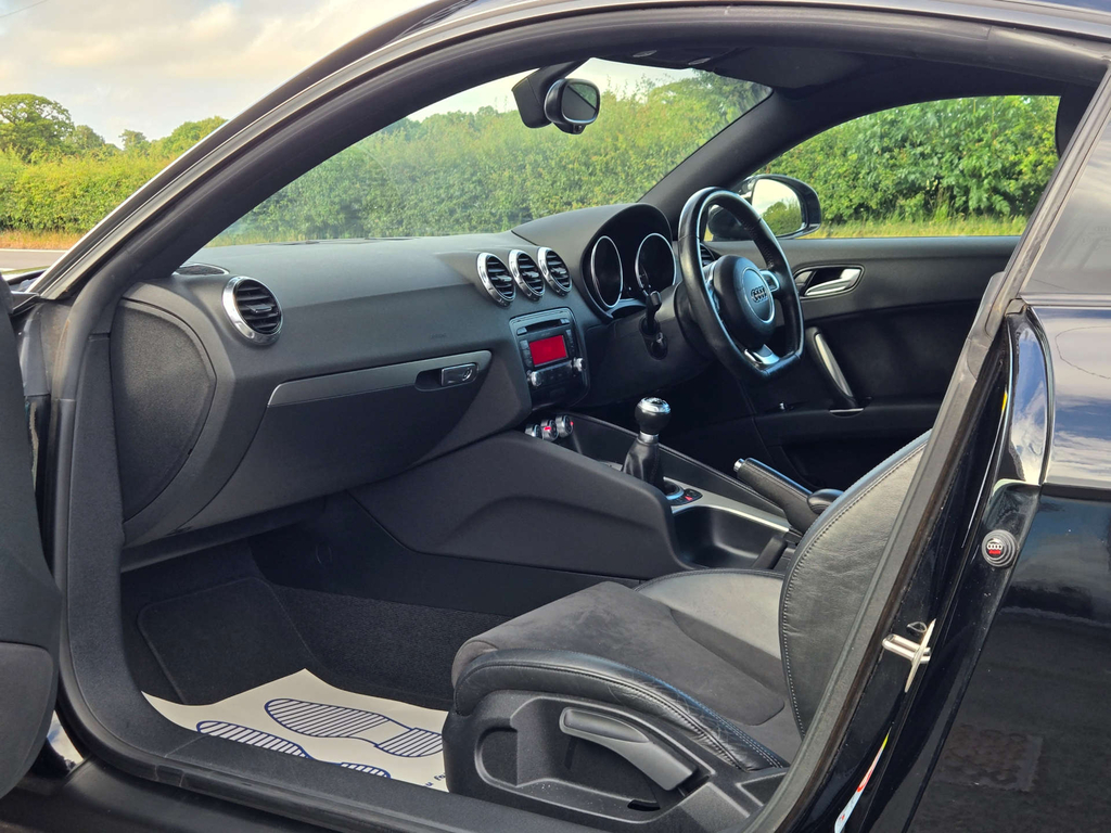 Audi TT 1.8 Tfsi Sport Roadster S Tronic Euro 5 Black #27