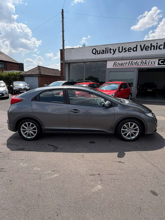 Honda Civic I-vtec Se DE62MPY #6