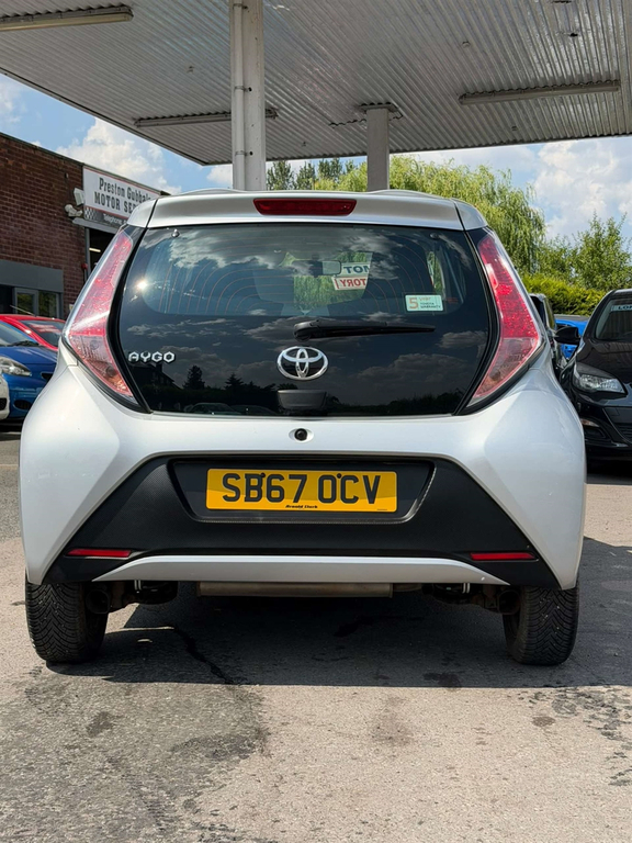 Toyota Aygo X X-play Vvt-i  #4