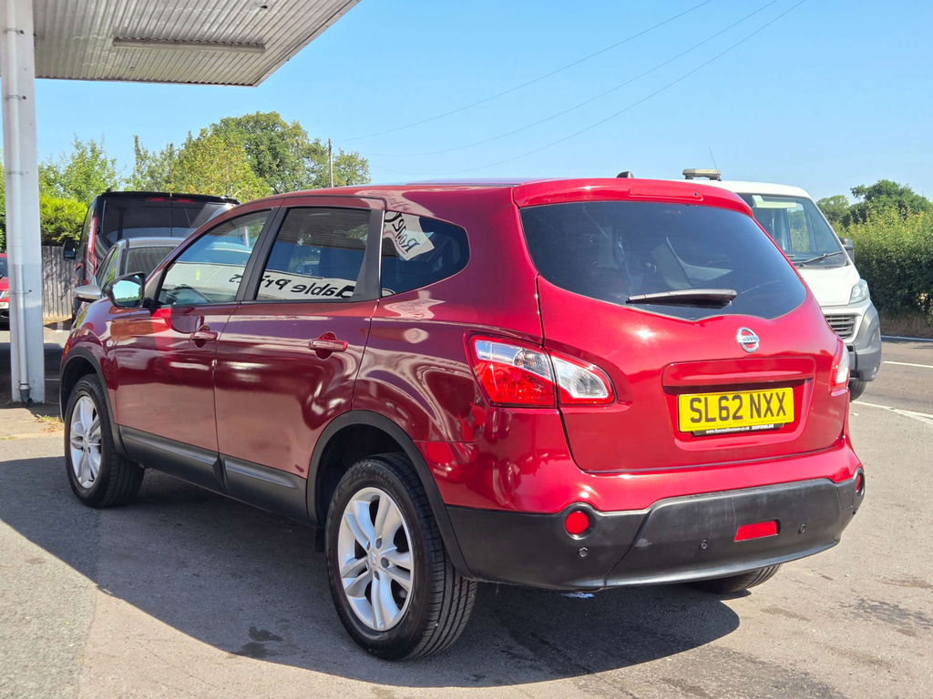 Nissan Qashqai Acenta 2 Red #4