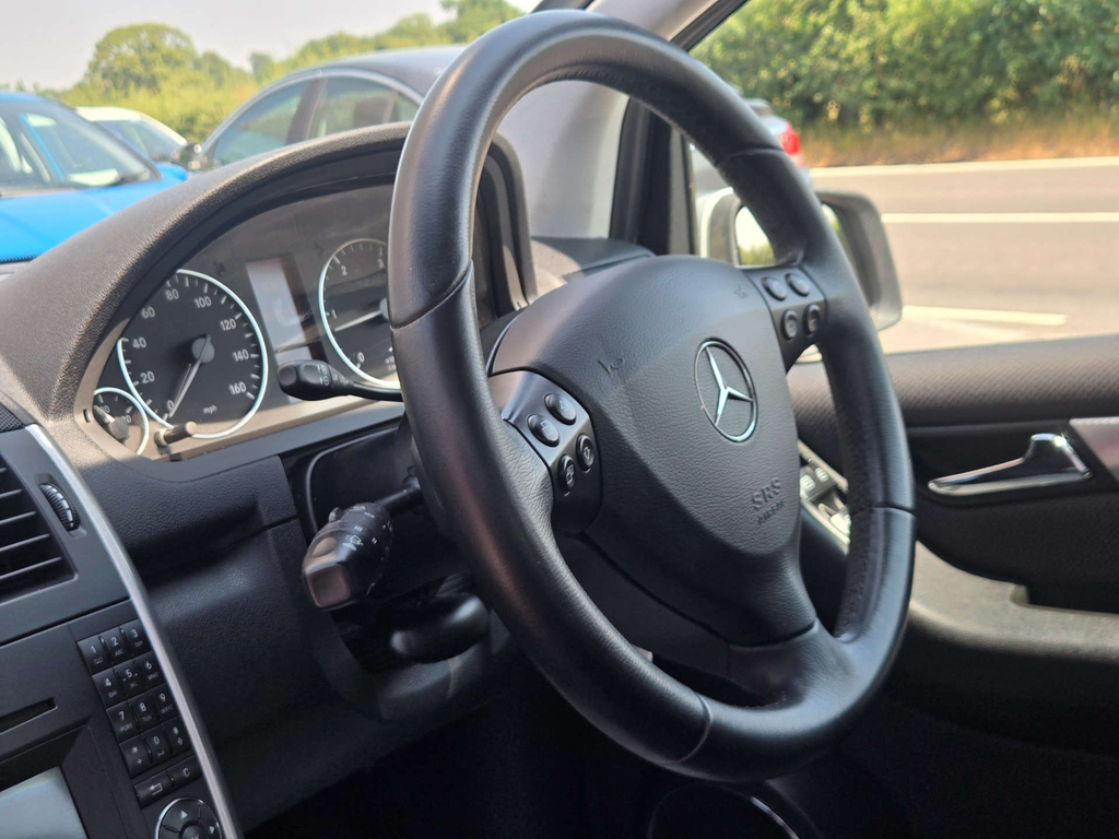 Mercedes-Benz A Class Hatchback #30