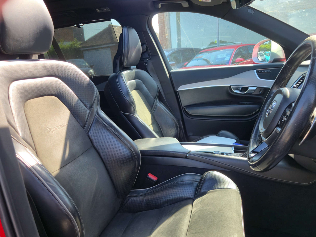 Volvo XC90 D5 Powerpulse Awd R-design Grey #24