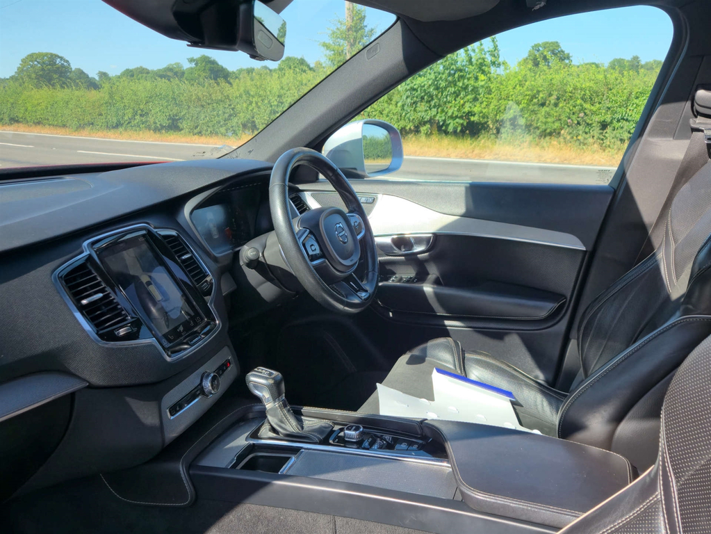 Volvo XC90 D5 Powerpulse Awd R-design Grey #39