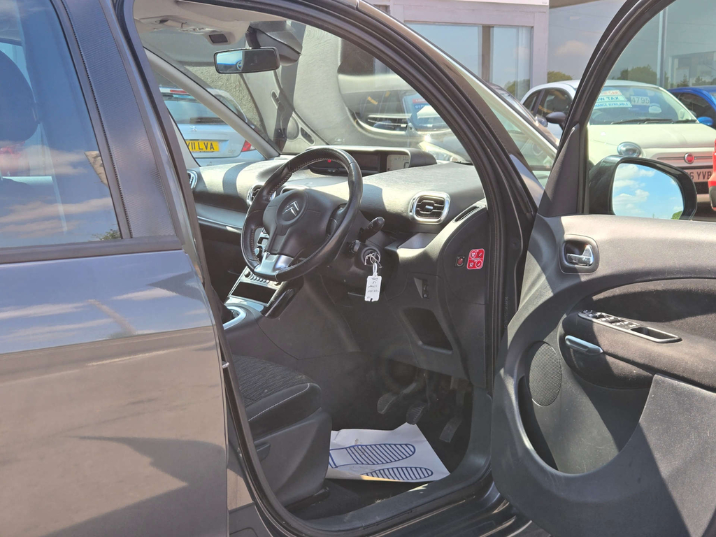 Citroen C3 Picasso Hdi Code Grey #17